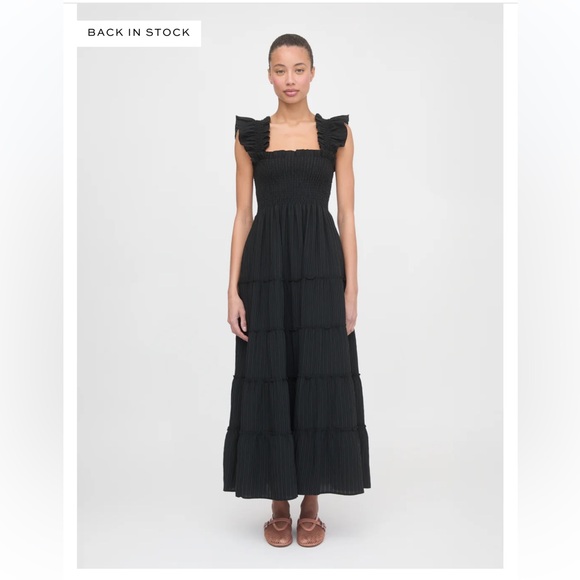 Hill House Dresses & Skirts - Hill House Black Ruffled Maxi Dress size medium